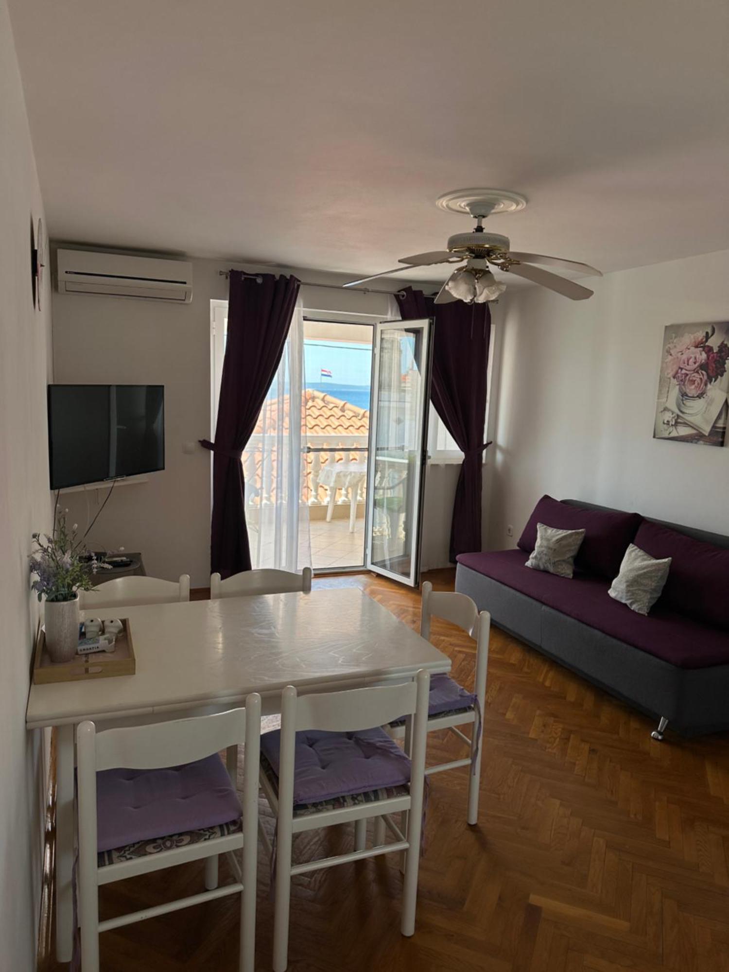 And Sidro Apartma Petrcane